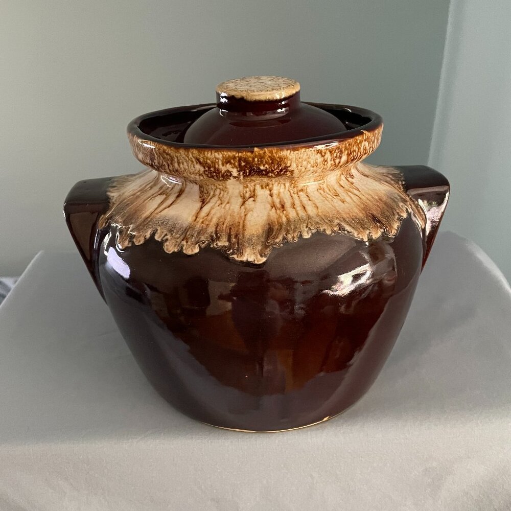 Roseville Pottery Bean Pot Crock USA